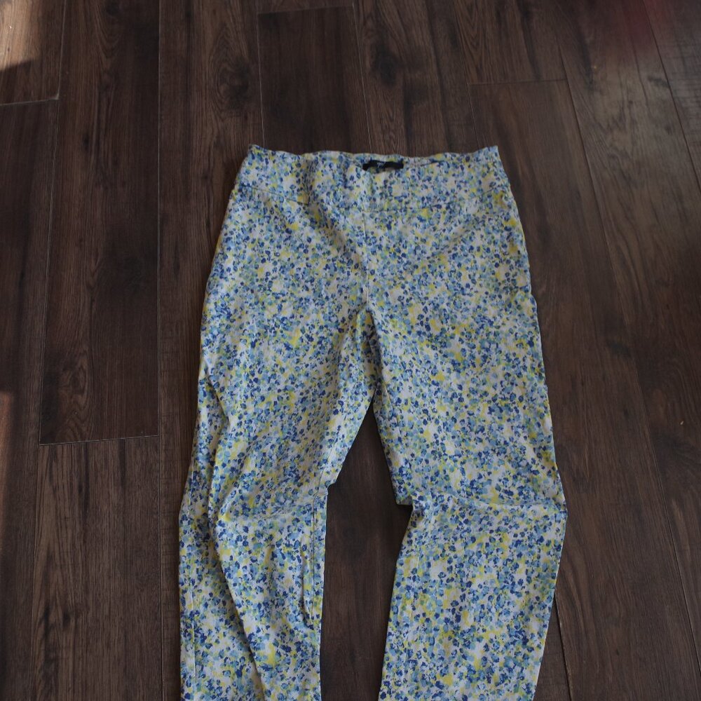 Ladies High End Up Crops